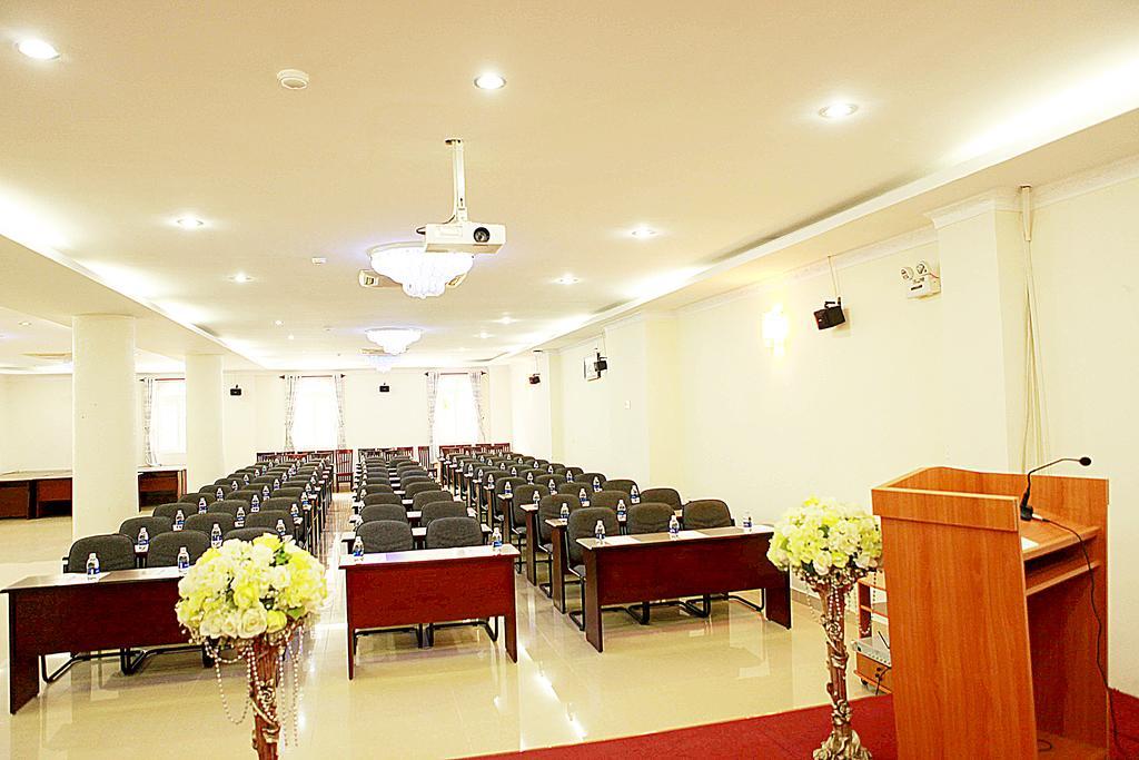 Hanh Phuc Hotel Can Tho Exterior photo